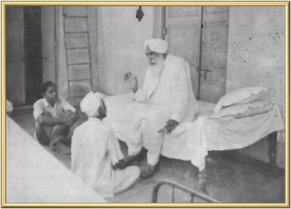 Kirpal Singh with two disciples