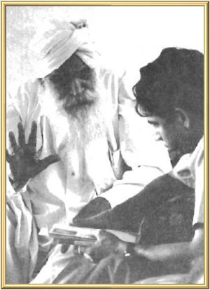 Discussing Manav Kendra and the Inner Science with Mr Tripathi.