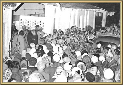 The 4 a.m. Darshan on the 6th February.