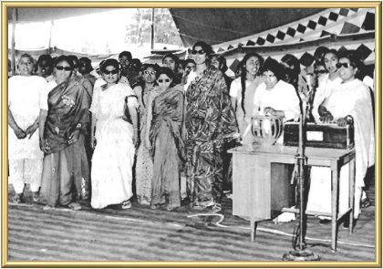 Ladies from the Women’s Training Centre for the Blind, Rajpur, singing the National Anthem.
