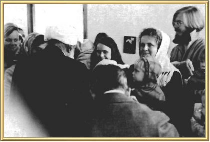 Kirpal Singh with disciples